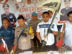 Polres Indramayu Tindak Tegas Pelaku Tawuran: 18 Orang dan 24 Senjata Tajam Berhasil Diamankan