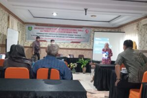 DISKOPDAGIN INDRAMAYU MENGGELAR ACARA SOSIALISASI SIINas DAN TKDN BERJALAN LANCAR DAN SUKSES