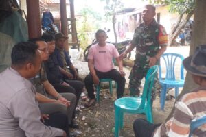 Koramil 1605 Sukagumiwang Laksanakan Kegiatan Komsos di Desa Gunungsari