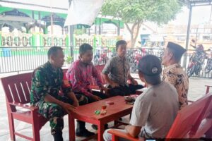 Kegiatan Komsos Koramil 1608/Karangampel Bersama Warga Desa Dukuh Jeruk: Upaya Menjaga Kondusifitas Pascapilkada