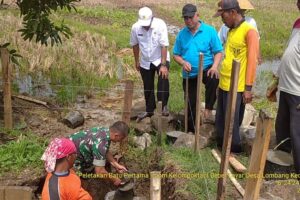 Koramil 1609/Juntinyuat Dukung Ketahanan Pangan melalui Peletakan Batu Pertama Irigasi Perpompaan