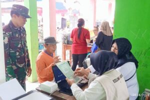 Koramil 1602 Sindang Bersinergi dengan Masyarakat dalam Program Laboling di Kecamatan Cantigi