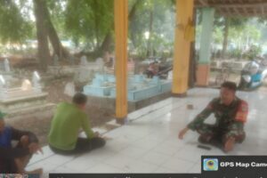 Koramil 1604 Jatibarang Laksanakan Komsos Bersama Warga Desa Kalimati