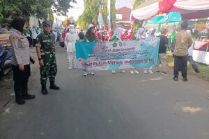 Koramil 1601 Indramayu Terlibat Aktif dalam Pengamanan Kegiatan Gerak Jalan Sehat Kerukunan