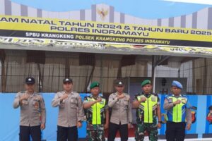 Koramil 1610/Krangkeng Bersinergi dengan Polsek Krangkeng, Pastikan Keamanan Natal dan Tahun Baru di Indramayu