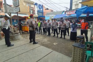 Koramil 1604/Jatibarang Amankan Wilayah Jatibarang Menyambut Natal dan Tahun Baru 2025