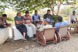 Komsos Koramil 1603/Lohbener di Desa Larangan Blok Maja: Meningkatkan Keamanan dan Ketertiban Masyarakat